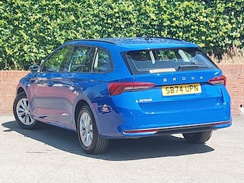 Used Skoda Octavia 2025 for sale - 79218936: Photo