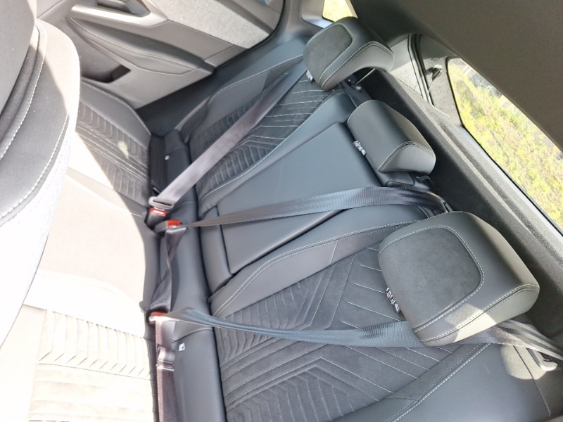 Used Peugeot 3008 2024 for sale - 76652152: Photo 6