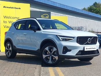 Used Volvo XC40 2025 for sale - 79505403: Photo