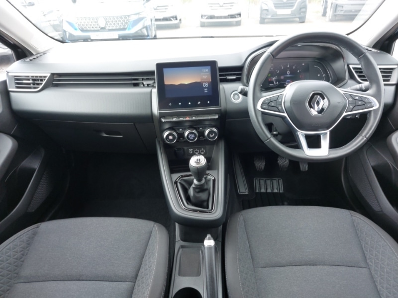 Used Renault Clio 2023 for sale - 78164944: Photo 2