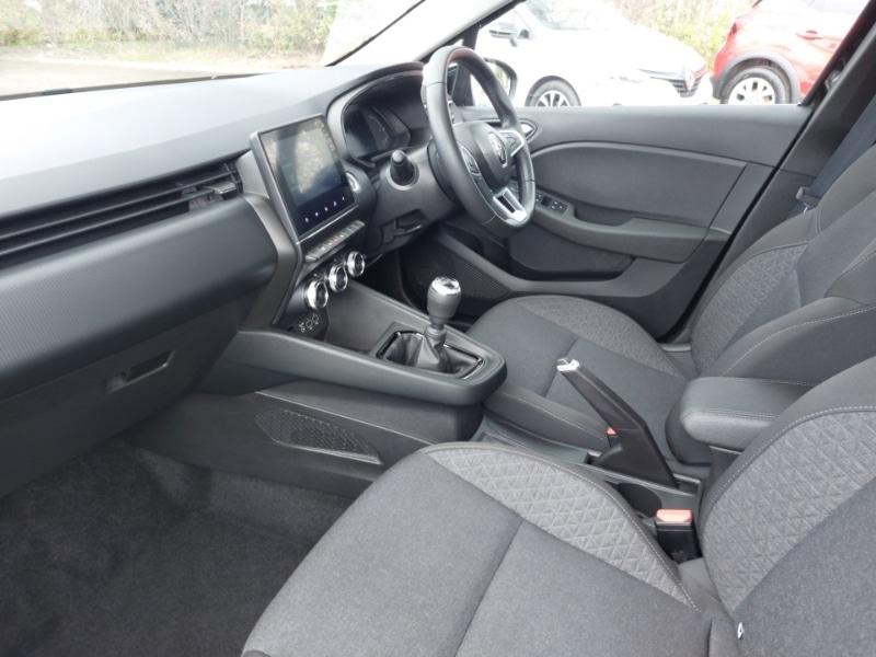 Used Renault Clio 2023 for sale - 78164944: Photo 5