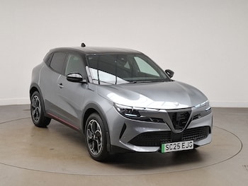 Used Alfa Romeo Junior 2025 for sale - 75492253: Photo