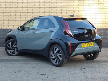 Used Toyota Aygo X 2024 for sale - 76606626: Photo
