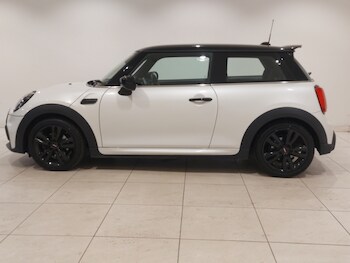 Used MINI Cooper 2023 for sale - 78253802: Photo