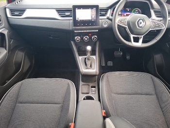 Used Renault Captur 2022 for sale - 77046665: Photo