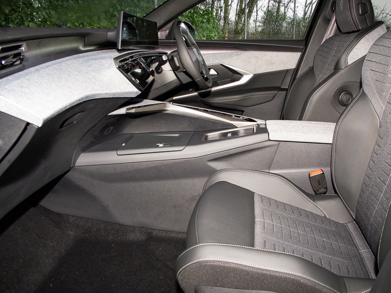 Used Peugeot 5008 2025 for sale - 77410573: Photo 2