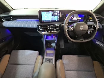 Used Renault 5 2025 for sale - 77485408: Photo