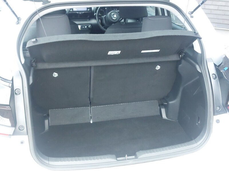 Used Toyota Yaris 2021 for sale - 77875949: Photo 8