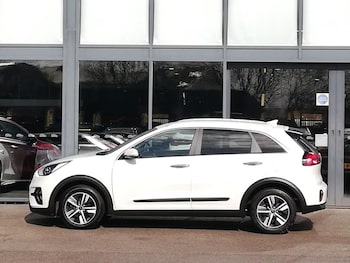 Used Kia Niro 2021 for sale - 77933810: Photo