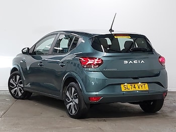 Used Dacia Sandero 2024 for sale - 76639796: Photo