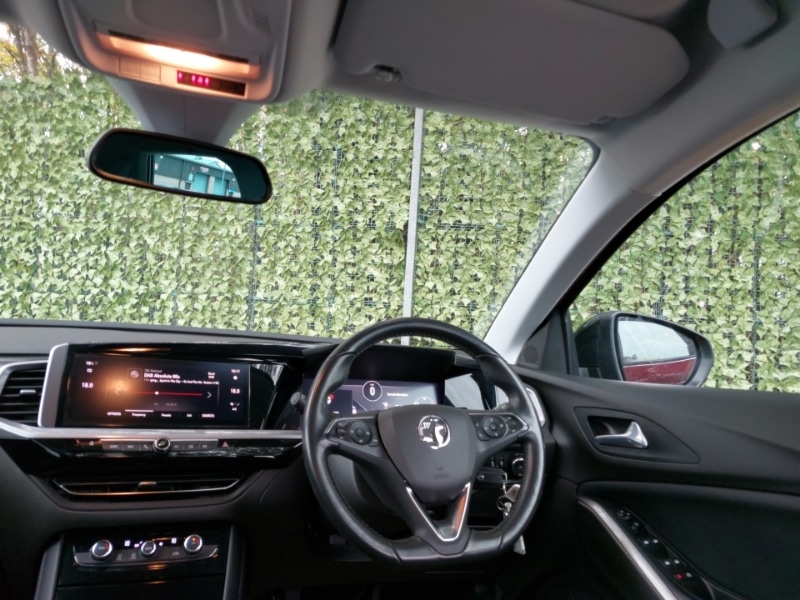 Used Vauxhall Grandland 2022 for sale - 76519182: Photo 2