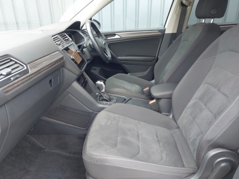 Used Volkswagen Tiguan Allspace 2024 for sale - 76343095: Photo 5