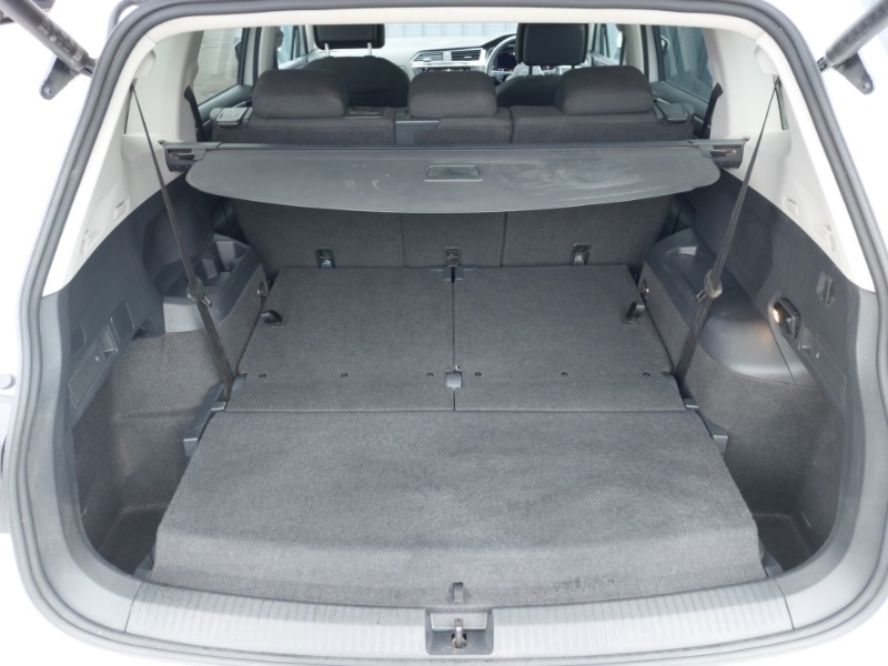 Used Volkswagen Tiguan Allspace 2024 for sale - 76343095: Photo 8