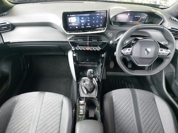 Used Peugeot 2008 2025 for sale - 79126358: Photo