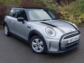 Used MINI Hatch 2023 for sale - 77035292: Photo