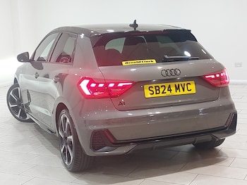 Used Audi A1 2024 for sale - 79432341: Photo