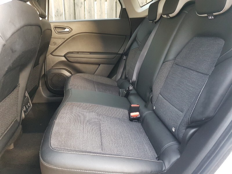 Used Renault Captur 2023 for sale - 77874790: Photo 6