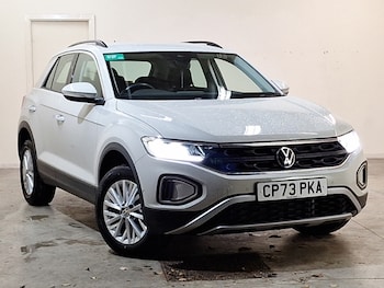 Used Volkswagen T-Roc 2024 for sale - 76471953: Photo