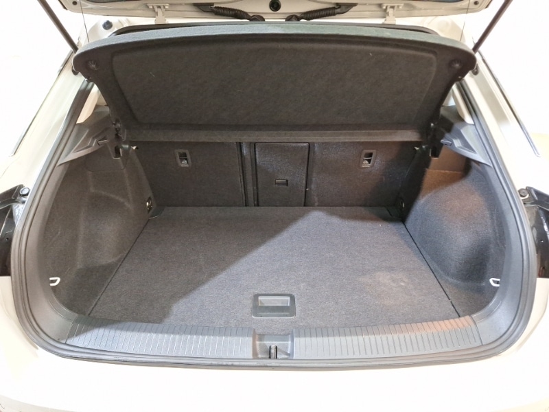 Used Volkswagen T-Roc 2024 for sale - 76471953: Photo 8