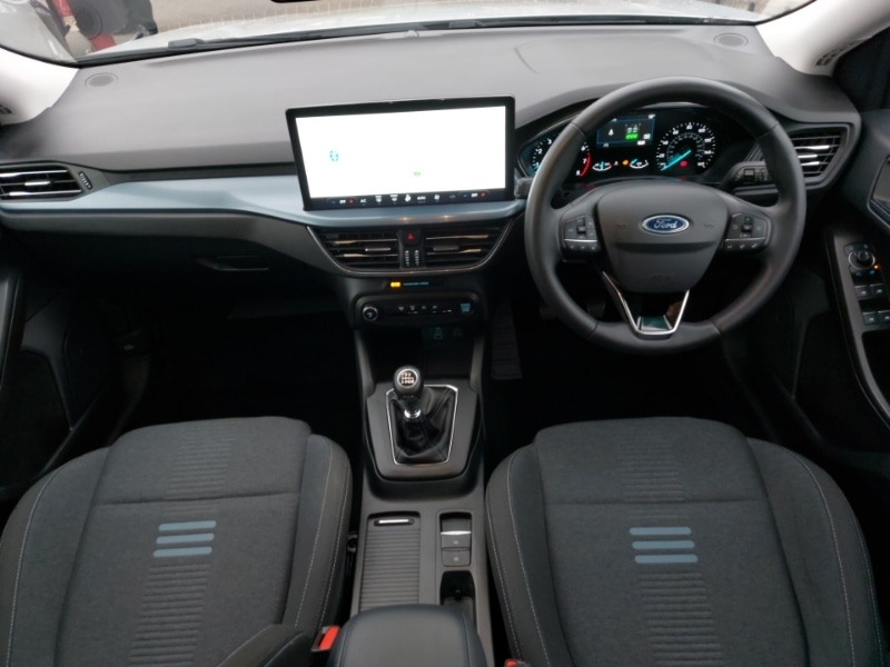 Used Ford Focus 2023 for sale - 76540520: Photo 2