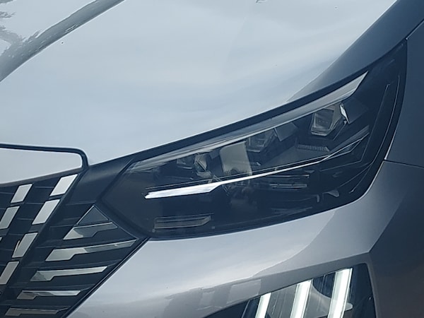 Used Peugeot 2008 2024 for sale - 76306004: Photo 12