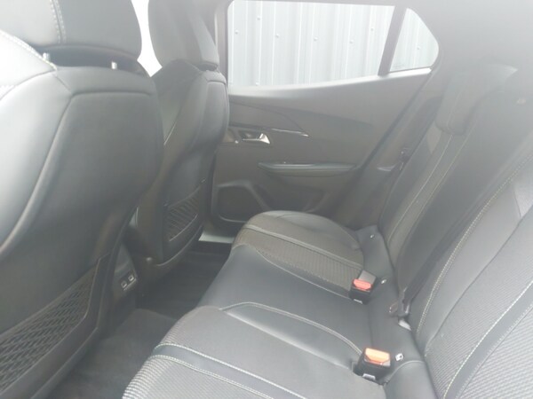 Used Peugeot 2008 2024 for sale - 76306004: Photo 6