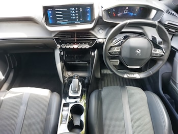 Used Peugeot 2008 2022 for sale - 79086538: Photo