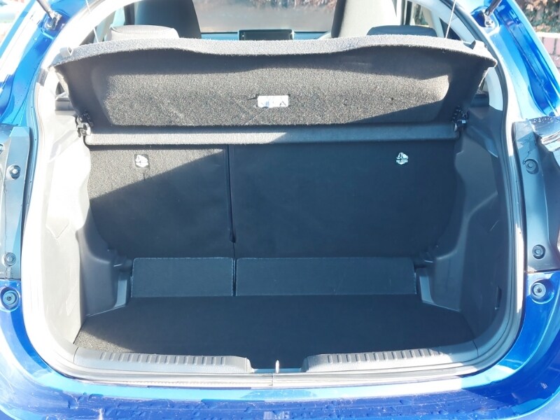 Used Mazda Mazda2 HYBRID 2024 for sale - 77365897: Photo 8