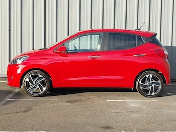 Used Hyundai i10 2025 for sale - 76688389: Photo