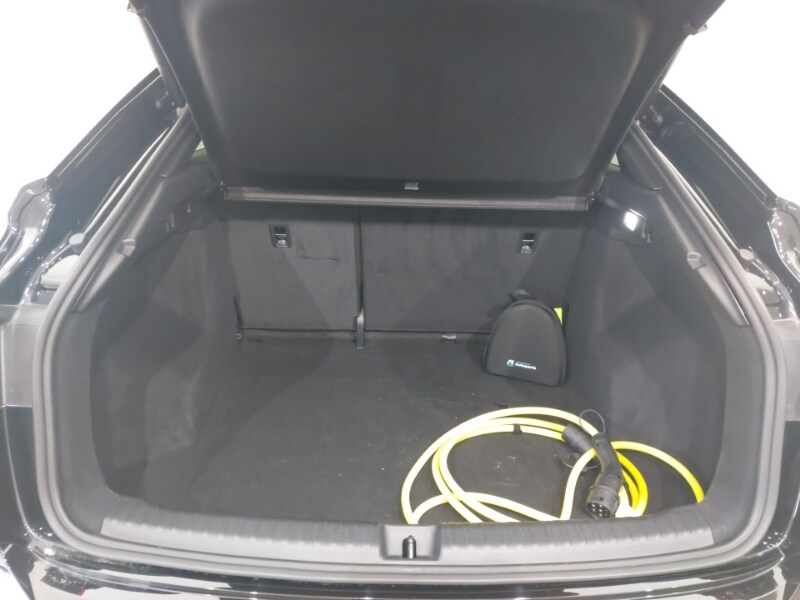 Used Audi Q4 e-tron 2023 for sale - 78093499: Photo 8