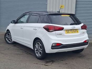 Used Hyundai i20 2020 for sale - 79673140: Photo