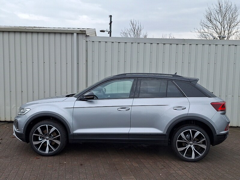 Used Volkswagen T-Roc 2025 for sale - 77304617: Photo 4