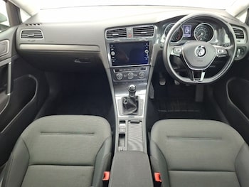 Used Volkswagen Golf 2020 for sale - 79457532: Photo