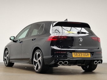 Used Volkswagen Golf 2023 for sale - 77269983: Photo