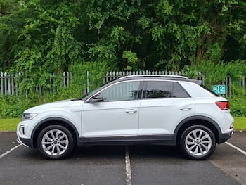 Used Volkswagen T-Roc 2023 for sale - 79772364: Photo