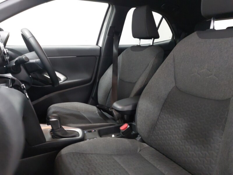 Used Toyota Yaris Cross 2022 for sale - 76849083: Photo 5