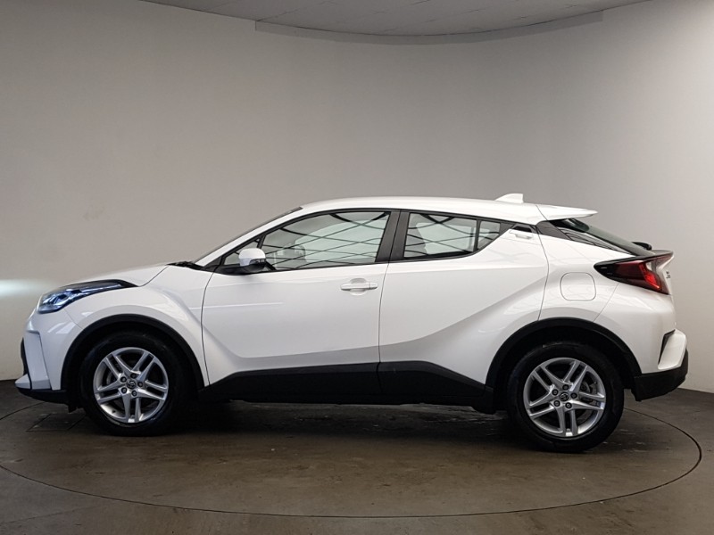Used Toyota C-HR 2023 for sale - 77999150: Photo 4