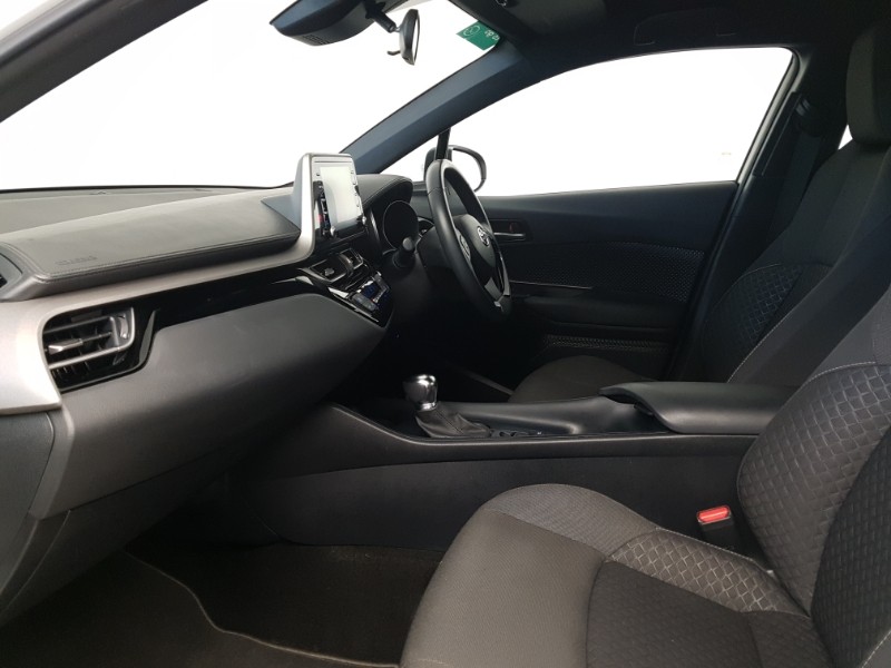 Used Toyota C-HR 2023 for sale - 77999150: Photo 5