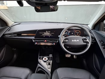 Used Kia Niro 2025 for sale - 76610410: Photo