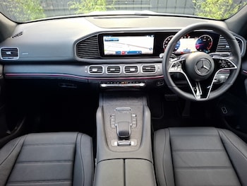 Used Mercedes-Benz GLE 2025 for sale - 77912644: Photo