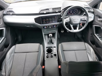 Used Audi Q3 2021 for sale - 76265102: Photo