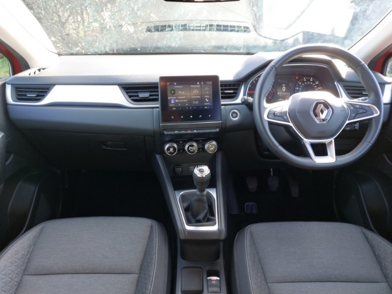 Used Renault Captur 2022 for sale - 78142006: Photo 2