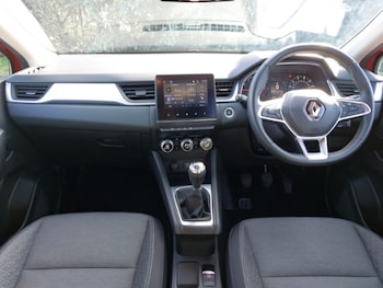 Used Renault Captur 2022 for sale - 78142006: Photo