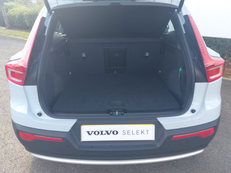Used Volvo XC40 2024 for sale - 77338939: Photo 8
