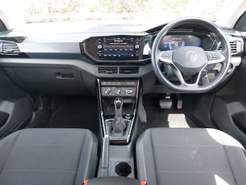 Used Volkswagen T-Cross 2024 for sale - 78736089: Photo