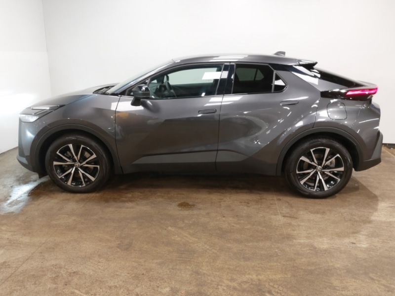Used Toyota C-HR 2024 for sale - 77761877: Photo 4