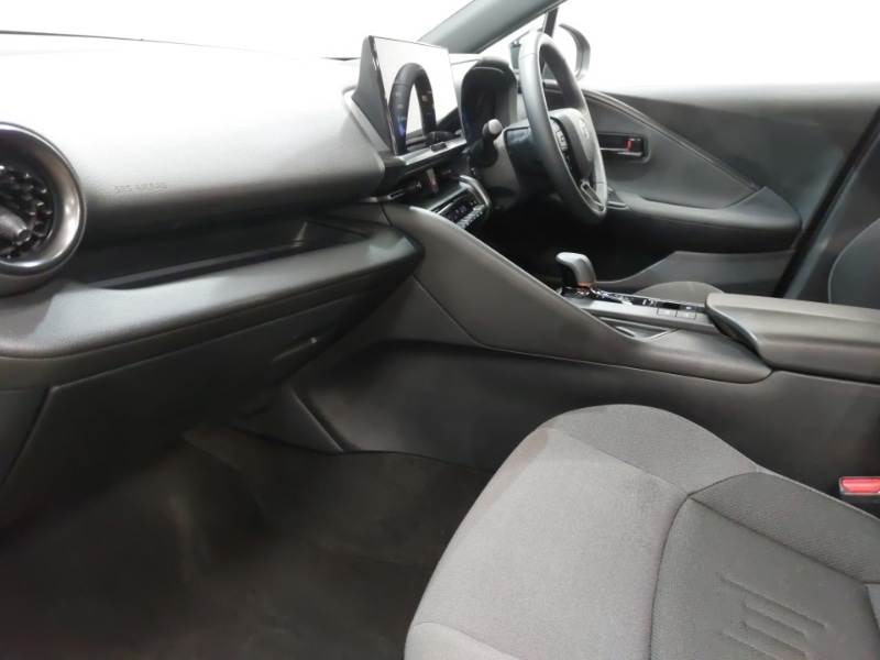 Used Toyota C-HR 2024 for sale - 77761877: Photo 5