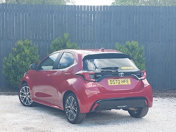 Used Toyota Yaris 2023 for sale - 78940530: Photo