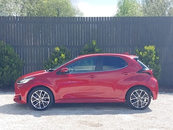 Used Toyota Yaris 2023 for sale - 78940530: Photo
