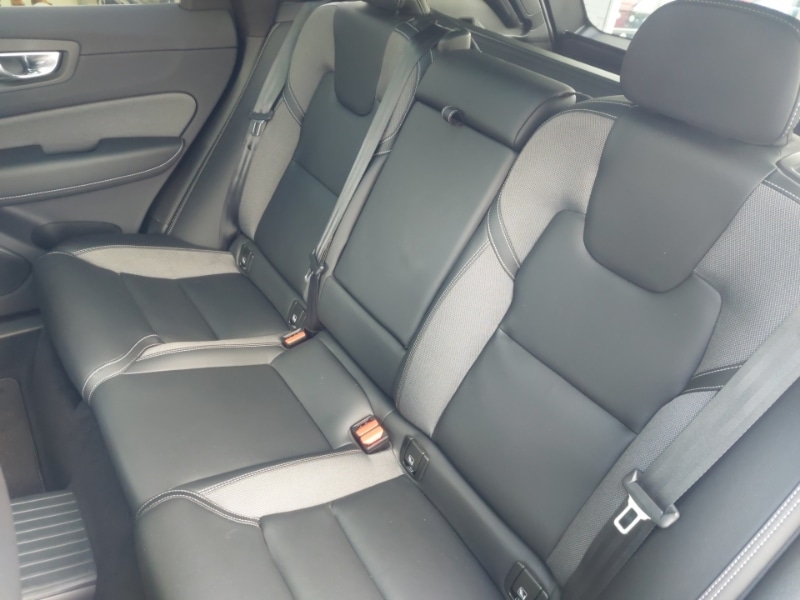 Used Volvo XC60 2021 for sale - 77155234: Photo 6